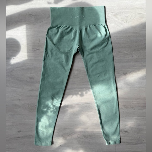 Mint Green High-Waisted Leggings - Picture 4 of 12